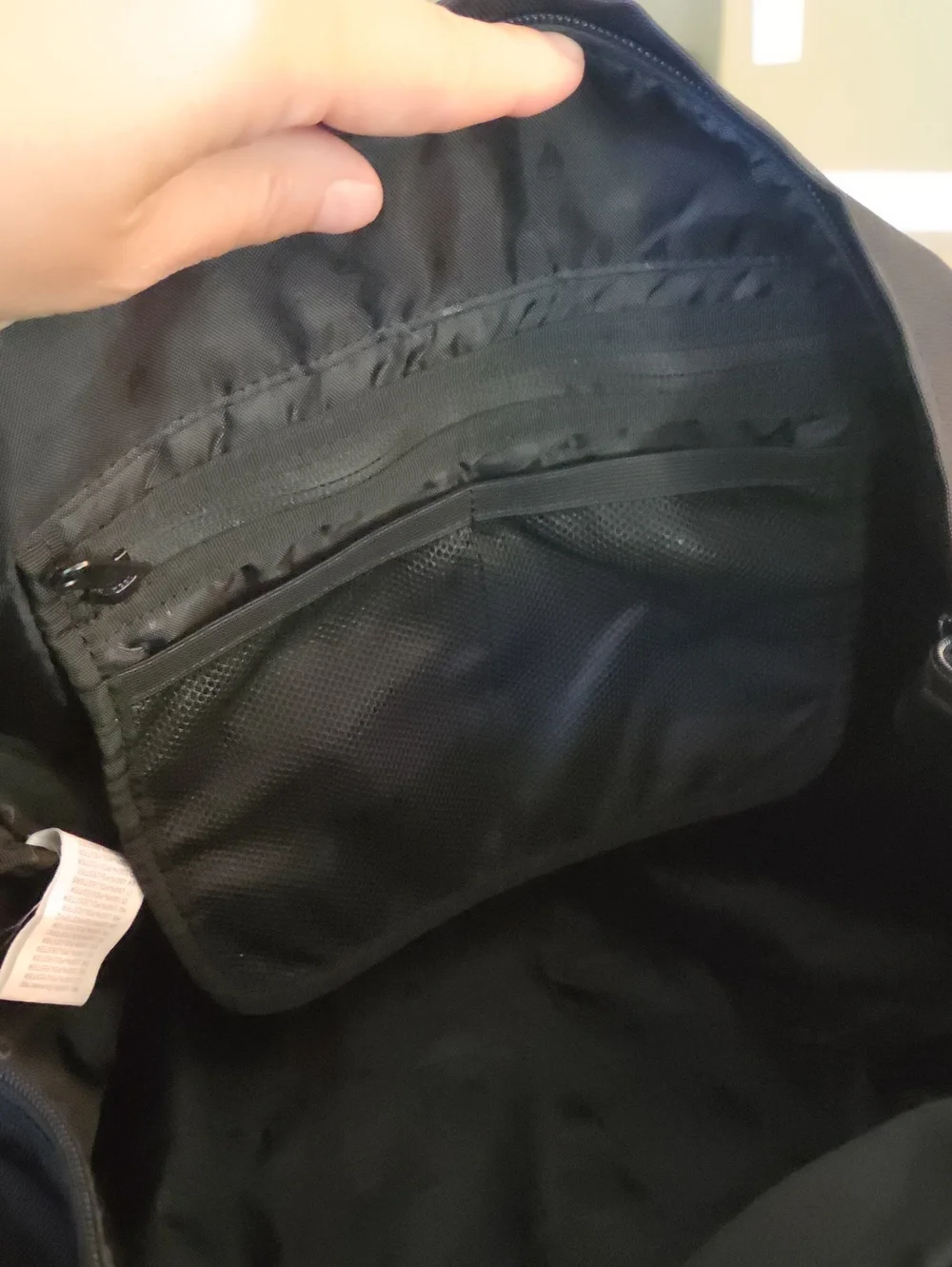 Nixon Pipes 35L Duffel Bag Nylon All Black Travel Bag Gym Skate Adventure